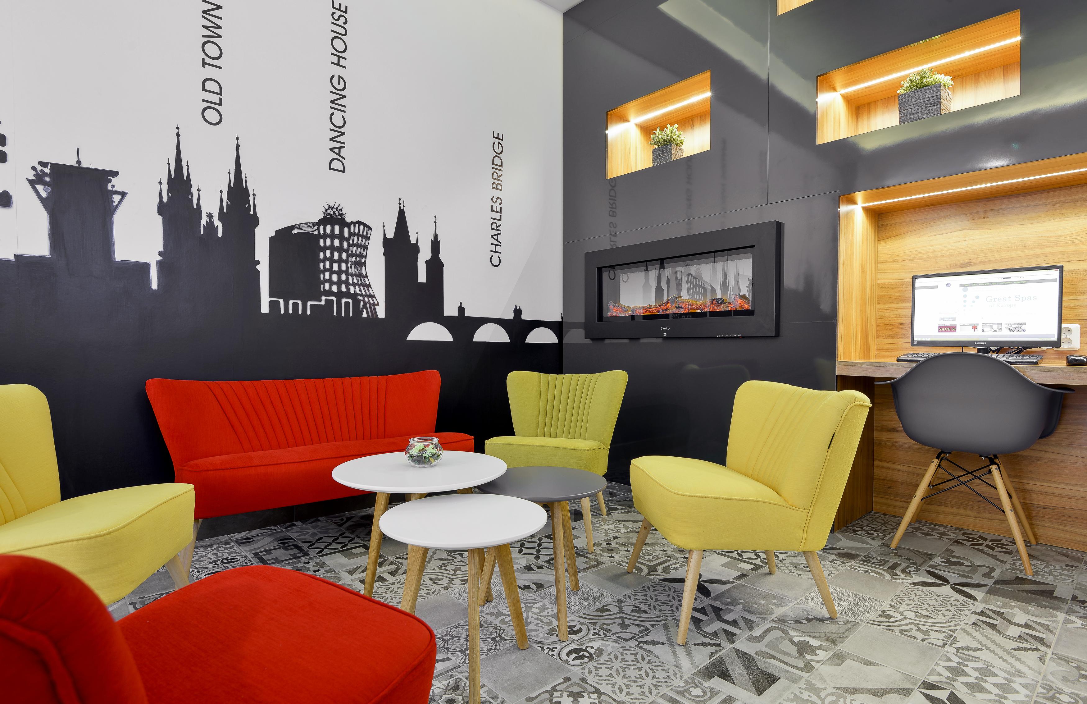 Otel Garden Court 4*