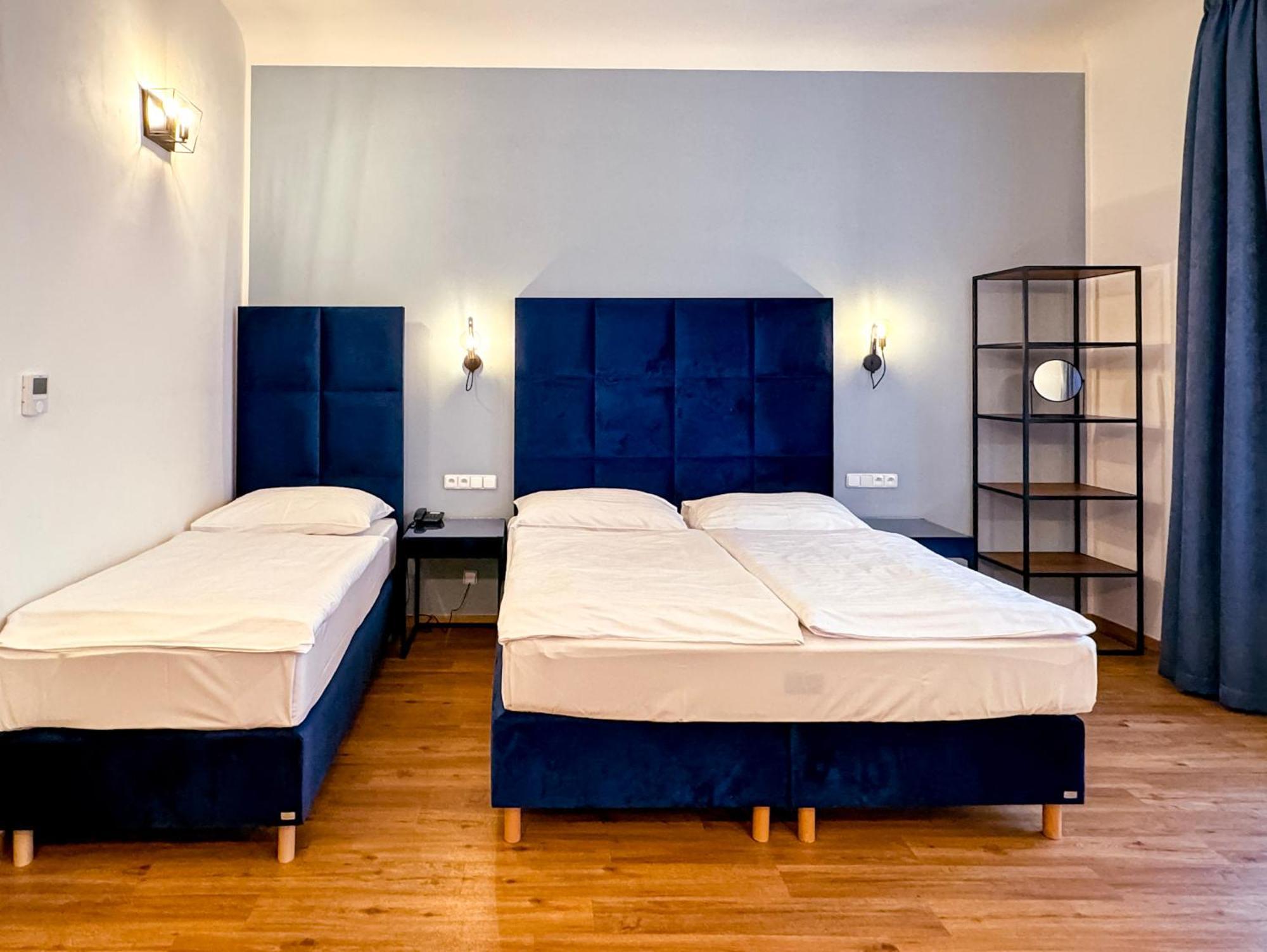 Otel Garden Court Prag