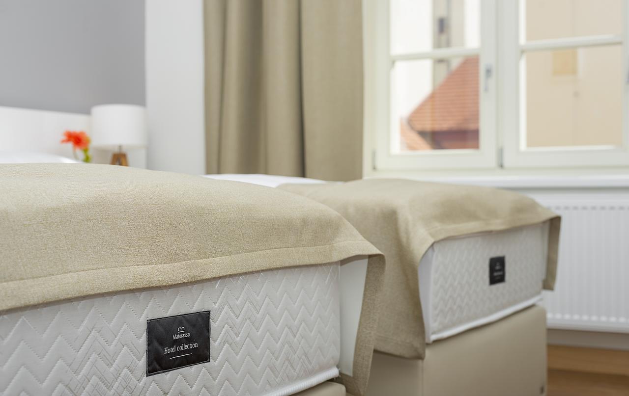 Garden Court Otel 4*